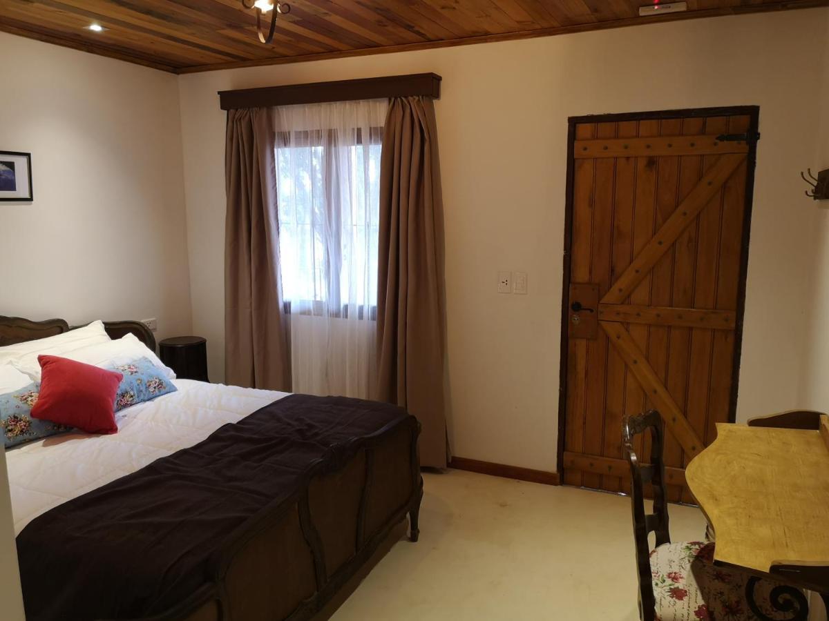 Rincon Escondido B&B プエルト・イグアス エクステリア 写真