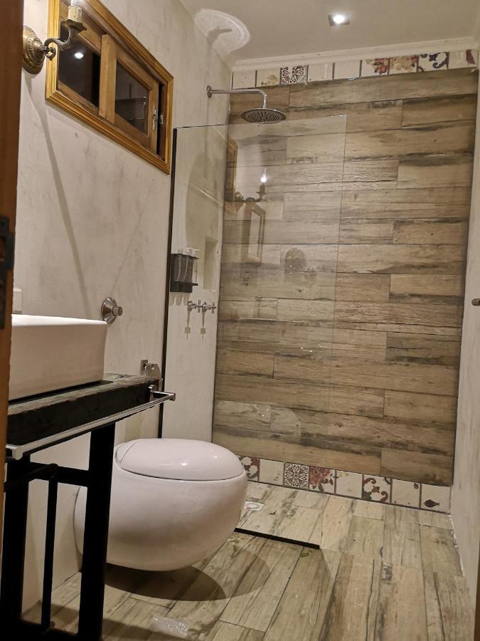 Rincon Escondido B&B プエルト・イグアス エクステリア 写真
